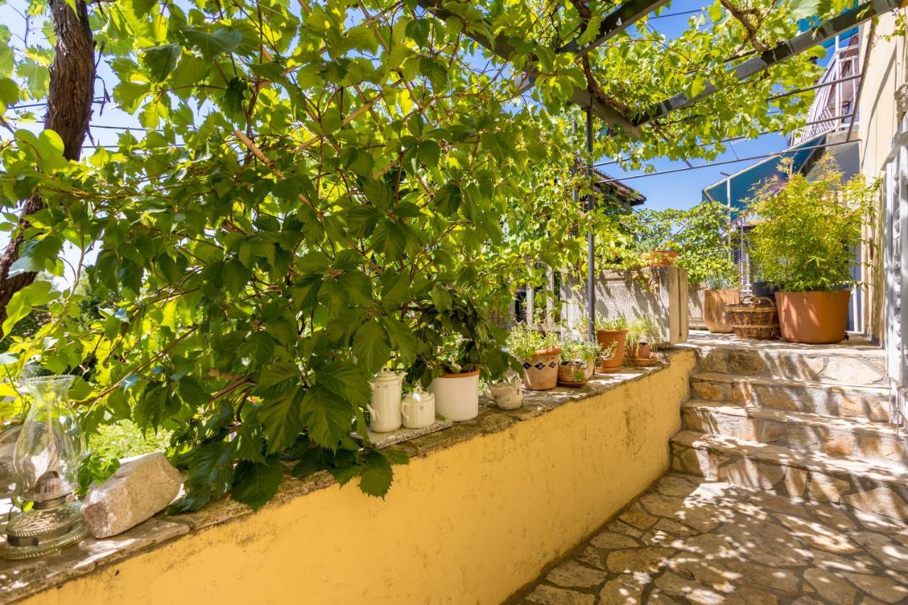 Charming At House Rustica With Terrace And Nearby Parking